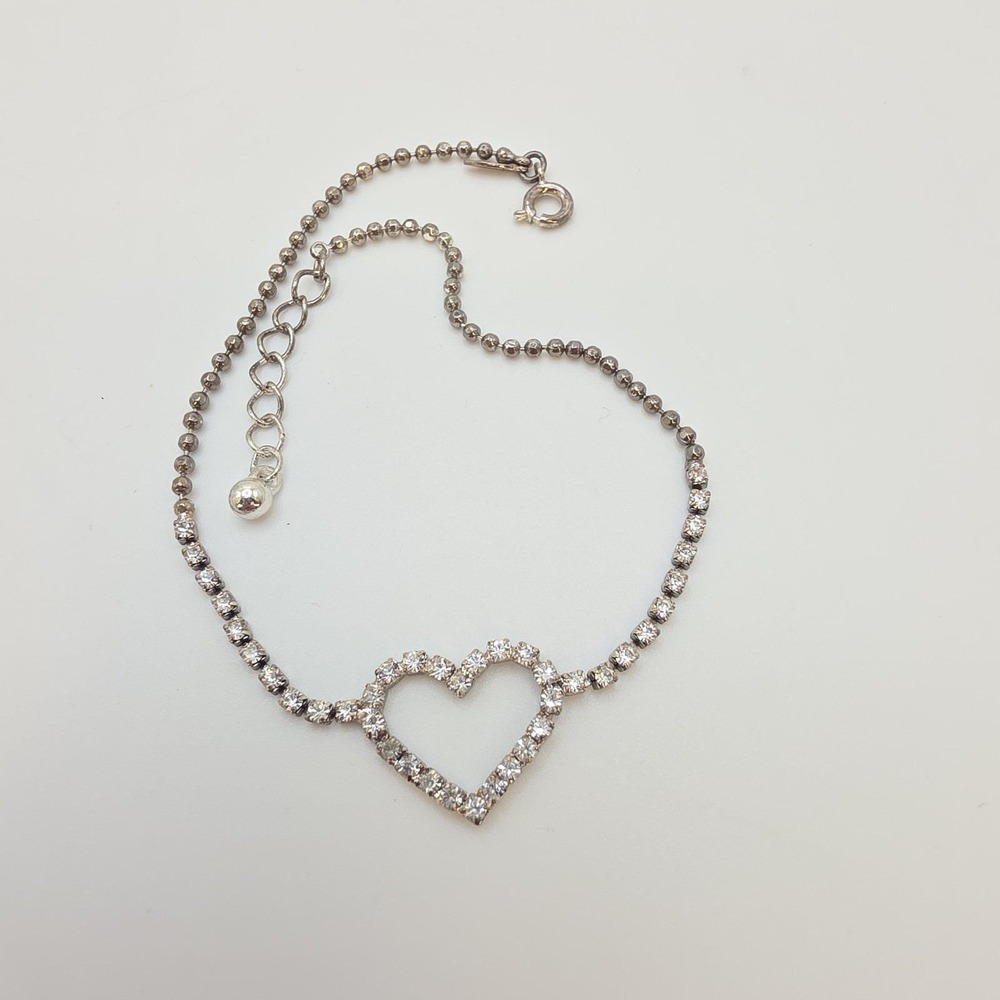 New! 1980s NINA RICCI Heart Anklet Crystal Studded Silver‎ Tone Avon 10" in Box